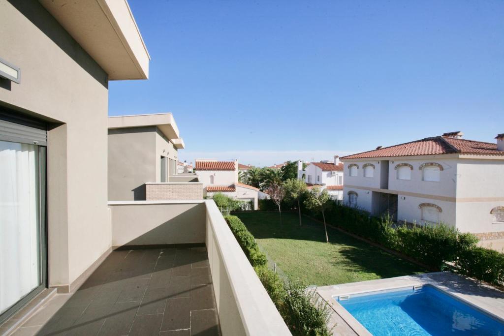 Rentalmar Romani Adosados Miami Playa Екстериор снимка